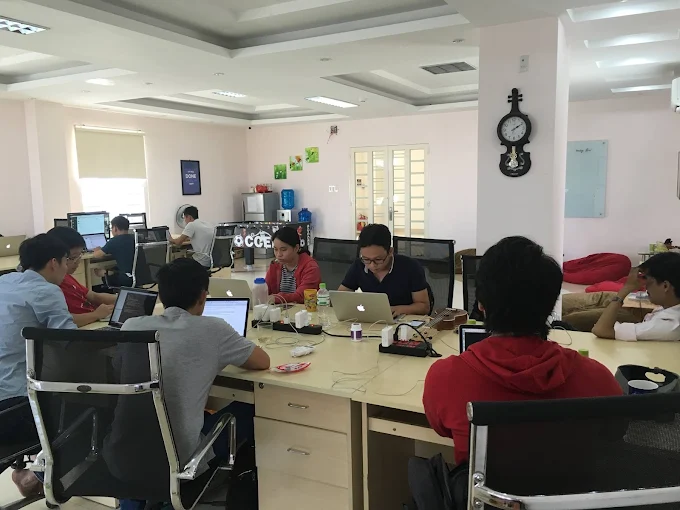 Vinova Custom Mobile App Development Photo 1