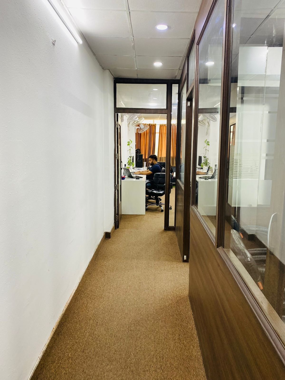Business Box - Best Digital Marketing Photo 3