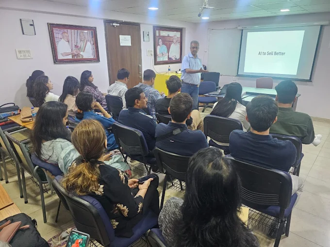 AI to Sell Better by Rishi Gangoly Photo 4